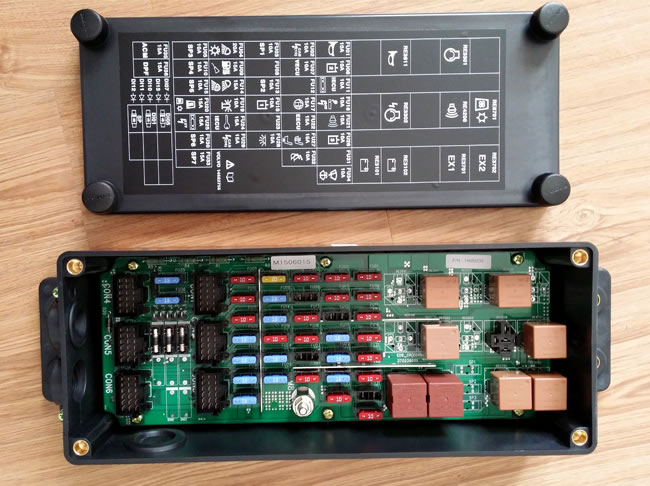Volvo挖掘機配件-繼電器總成